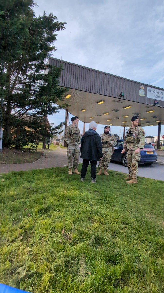 Campaign for Nuclear Disarmament tweet media