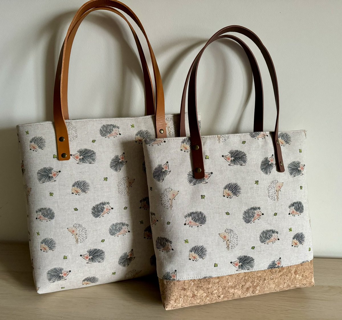 @hedgehoghugh @channel5_tv @hedgehogsociety @PTES @MammalWeb Can't beat a bit of hedgehog themed clothing! I made myself a couple of bags recently in honour of my garden hoggies and it's amazing how many conversations they've prompted - it seems everyone loves a 🦔