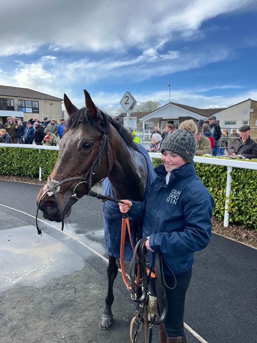 leighfarmstrong's tweet image. Gaye Legacy ran a great race to be 2nd. She has been a super star this season!