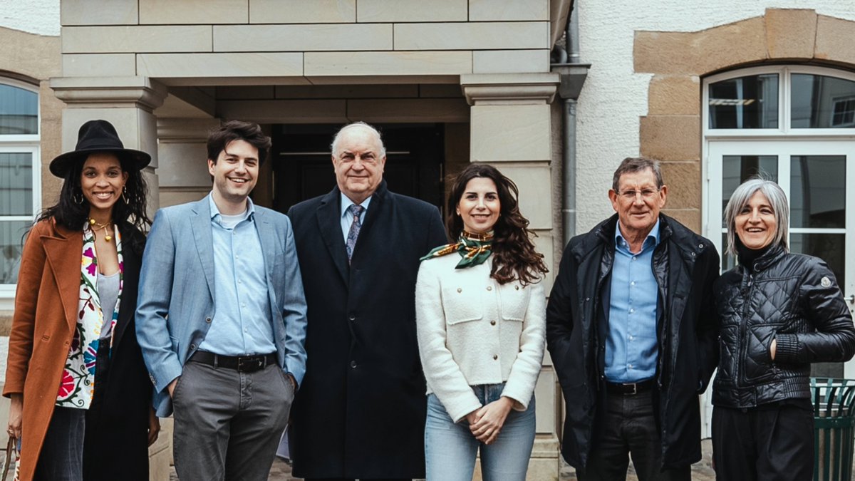 ChristosFloros's tweet photo. It's official, this afternoon we deposited our list with the authorities.

We are running to represent you.

The DP knows Europe is not just our home, it's our hope for the future.

#Luxembourg #EuropeanElections https://t.co/YQjwSCL7hg