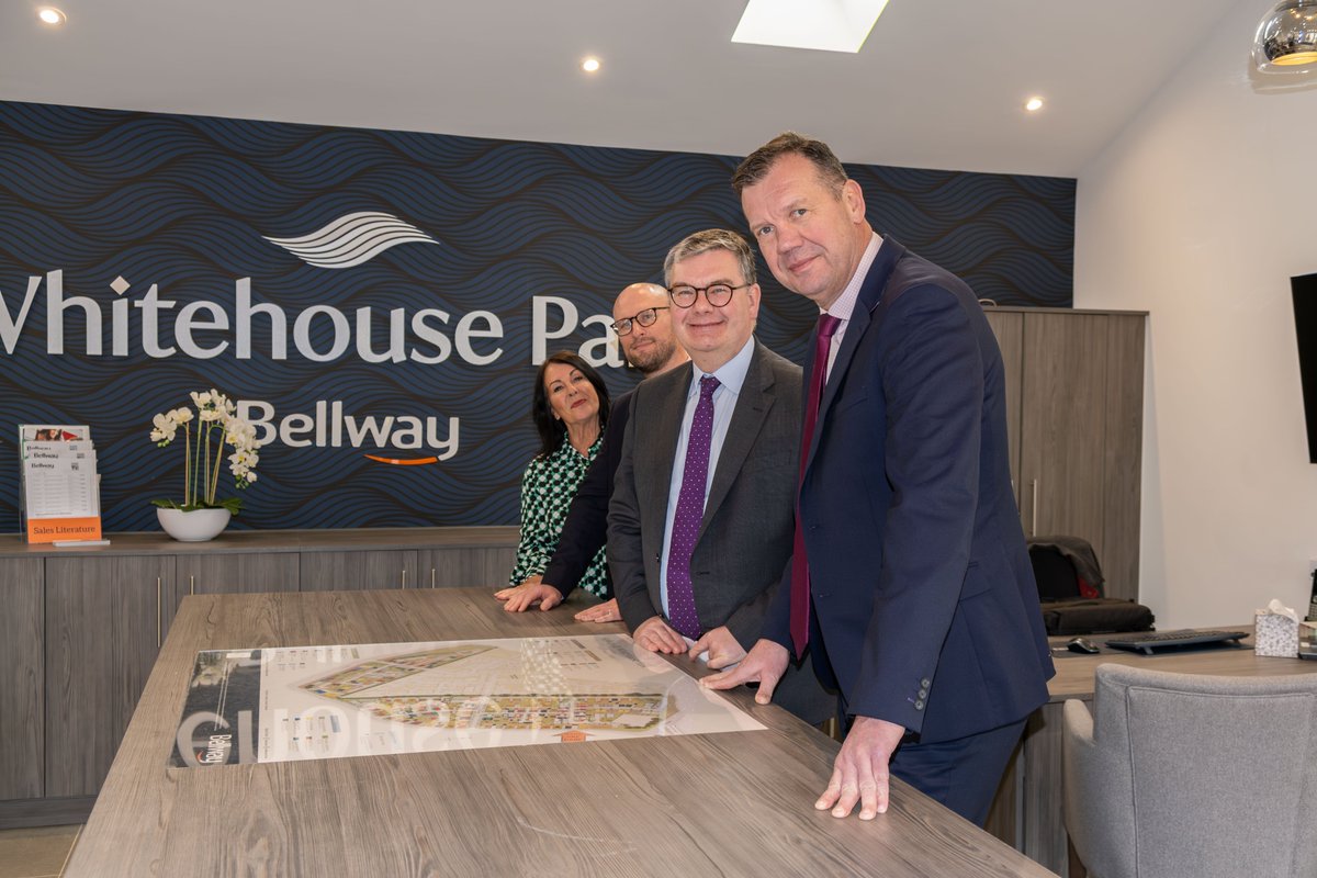 It was an excellent visit to Bellway at Whitehouse Park to hear about the progress being made at each development in MK. I'm keen to see more people become home owners so it was great to learn about Bellway's schemes helping people on the property ladder👇 iainstewart.org.uk/news/bellway-s…