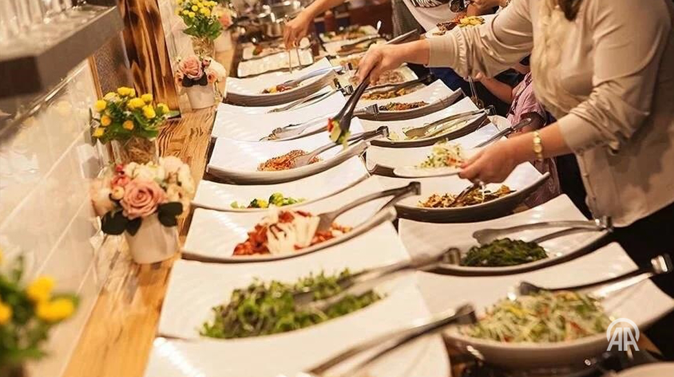 UN report reveals that in 2022, over billion meals wasted worldwide daily, while 783 million people suffer from hunger and third of humanity faced food insecurity v.aa.com.tr/3176595