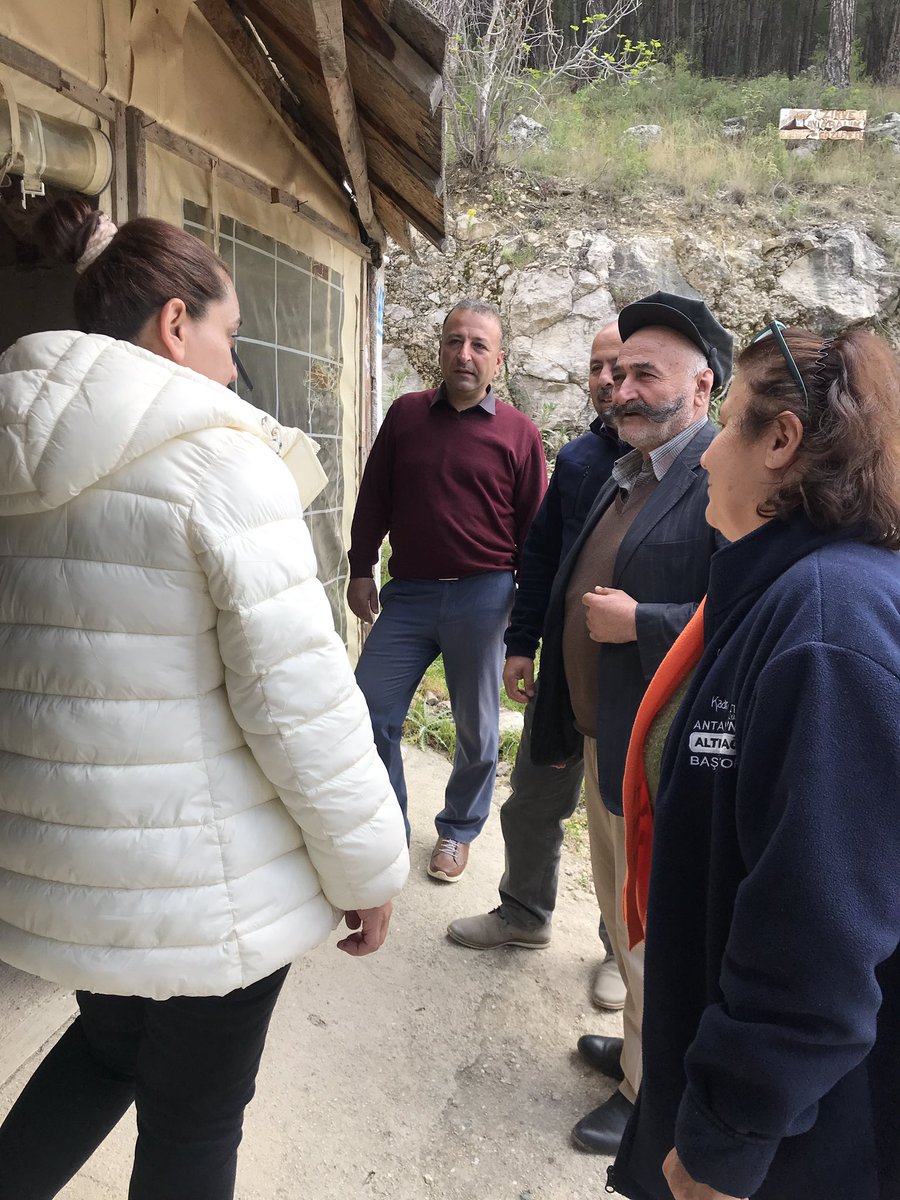 📍Konyaaltı

Yarbaşçandır, Hisarçandır, Üçoluk mahallelerimizde ki kıymetli hemşehrilerimizle birlikteyiz. Gönüllere dokunmaya devam ediyoruz… 💐

#gerçekbelediyecilik 
#hazırızkararlıyız 
<a href="/aysekesir/">Ayşe Keşir 🇹🇷🇹🇷🇹🇷</a> <a href="/alicetin_07/">Ali Çetin</a> <a href="/HTutuncu/">Hakan TÜTÜNCÜ</a>