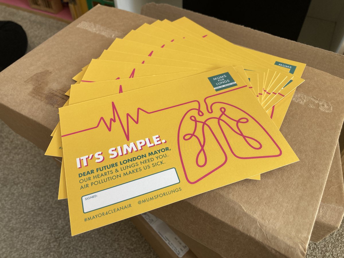 Our postcards have arrived - the industrious Kids for Lungs are putting stamps on, and one of the #DitchDiesel bears is keeping a watchful eye on proceedings. Still time to place an order for some #LondonMayoralElection postcards! #Mayor4CleanAir bit.ly/london-postcar……