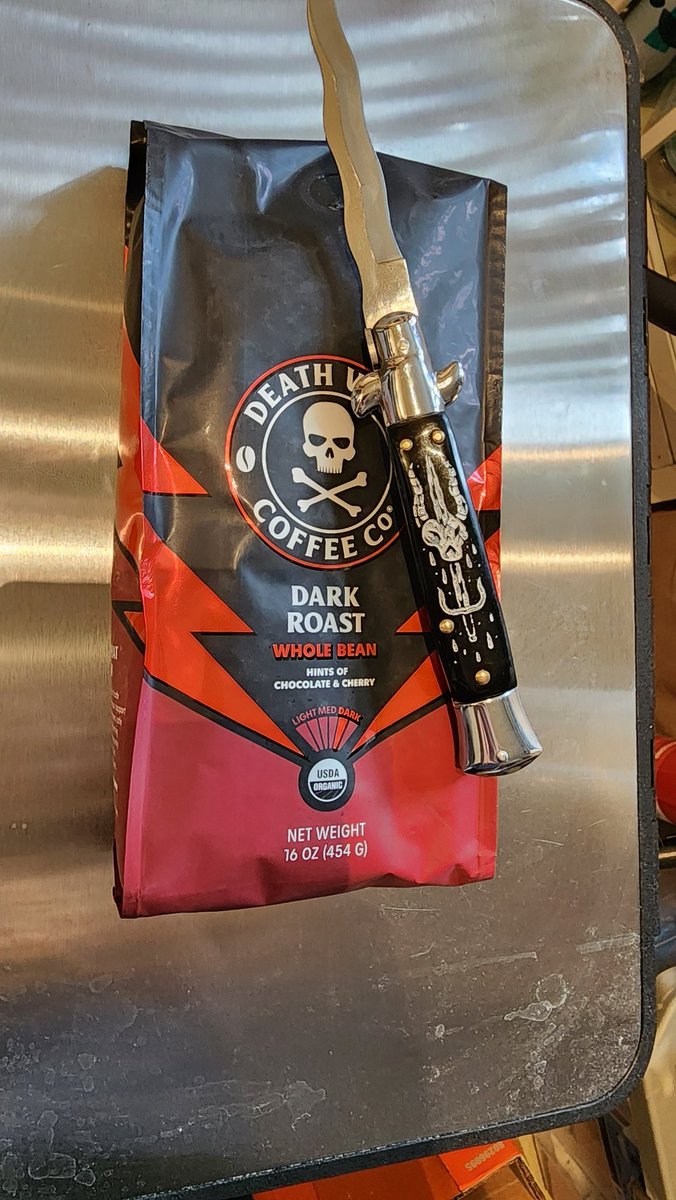 JPriceLegendary's tweet photo. It was a good mail day 💀💯 @DeathWishCoffee @wizardofbarge #cheatdeath https://t.co/okm429ePRE