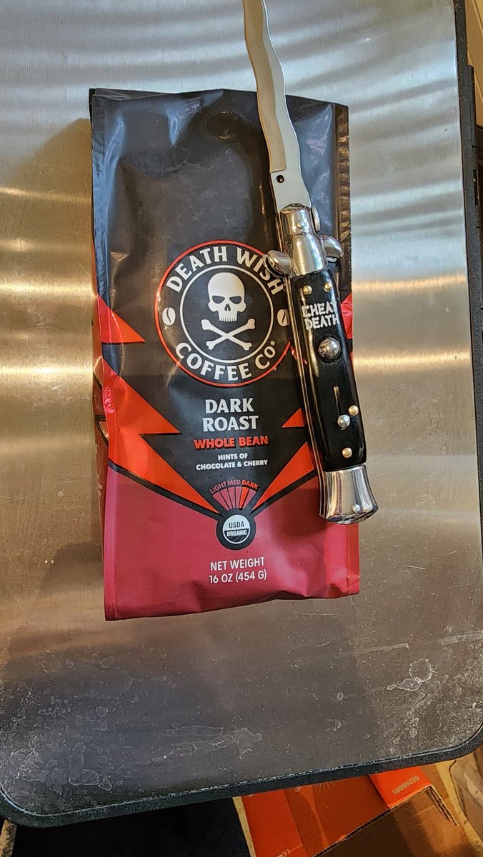 JPriceLegendary's tweet photo. It was a good mail day 💀💯 @DeathWishCoffee @wizardofbarge #cheatdeath https://t.co/okm429ePRE