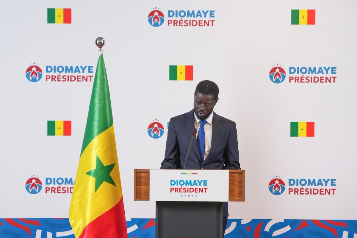 Bathiesamba99's tweet photo. HISTORIQUE ! 🗳️

Jamais un changement de régime ne s'est réalisé au premier tour durant les 64 ans d'existence de sénégalaise :
Cette election de Diomaye au premier tour montre  la force du mouvement PASTEF et le vent de revolution portée par la jeunesse. 

#kebetu  #SenegalVote https://t.co/jjoWhvoEj2