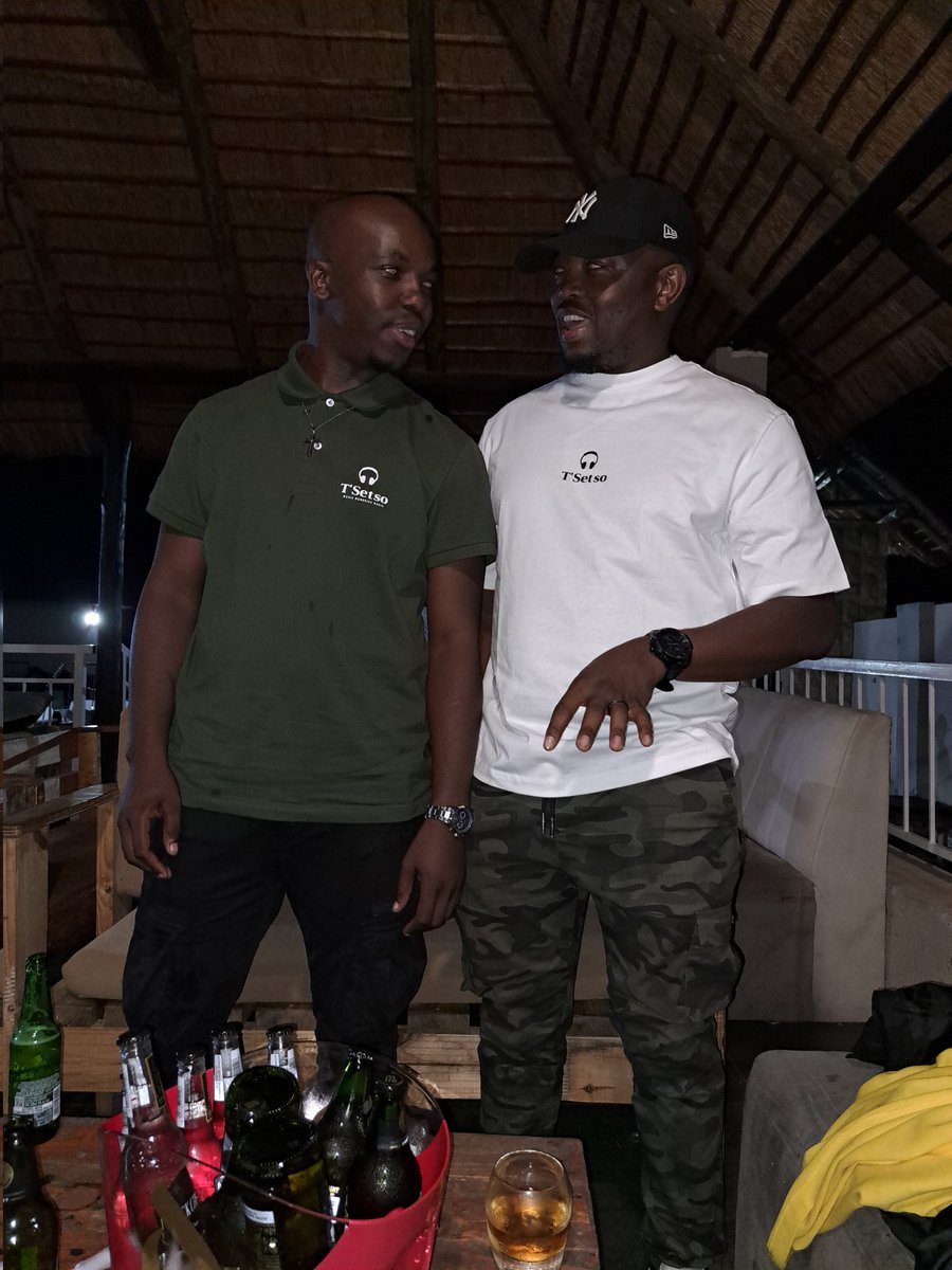 Arnold_Mathibe's tweet photo. Hi, I'm Selling Shirt's, and I'm Also a Deephouse DJ

Please Retweet, My Client Might Be Your Friend ❤️🥹 https://t.co/lkdBIjh1fs