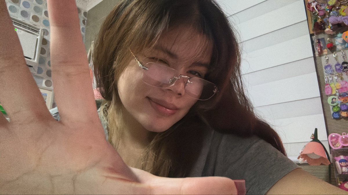 DianVictoriaaa's tweet photo. https://t.co/TERTD6I8Zq
