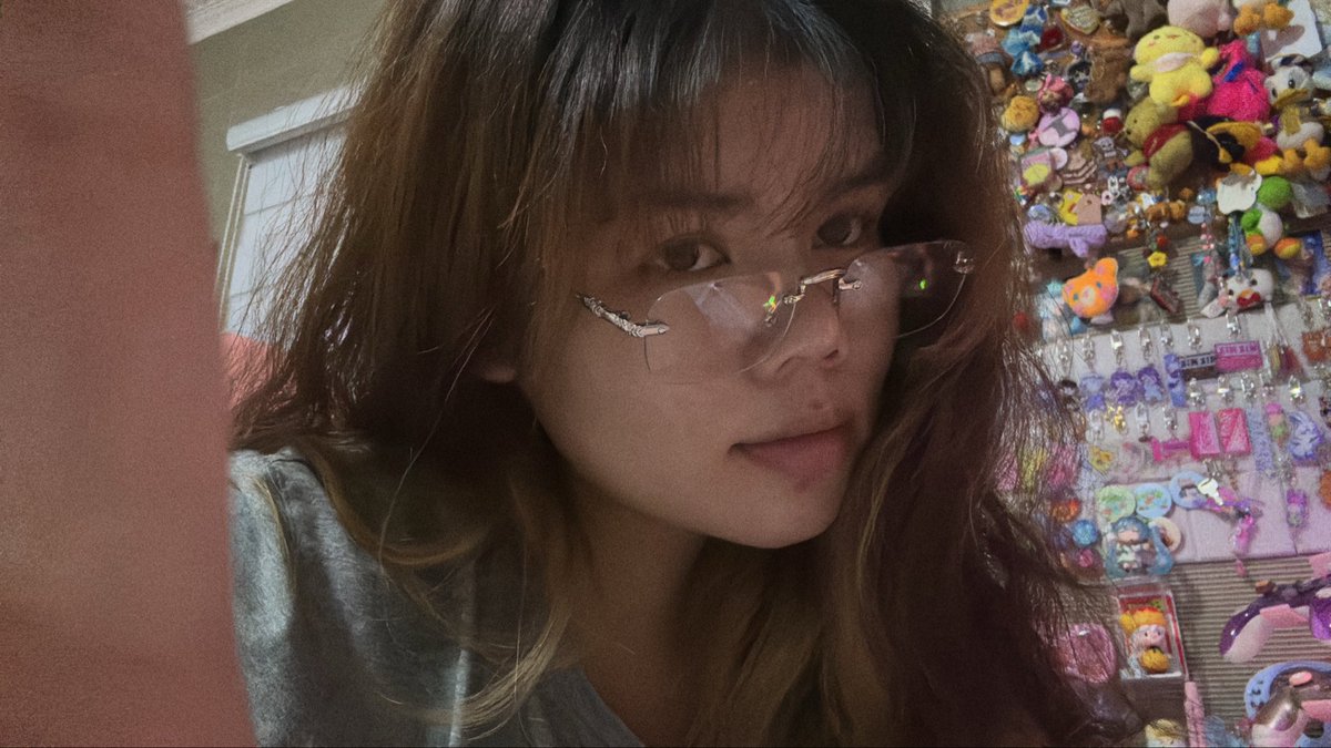 DianVictoriaaa's tweet photo. https://t.co/TERTD6I8Zq