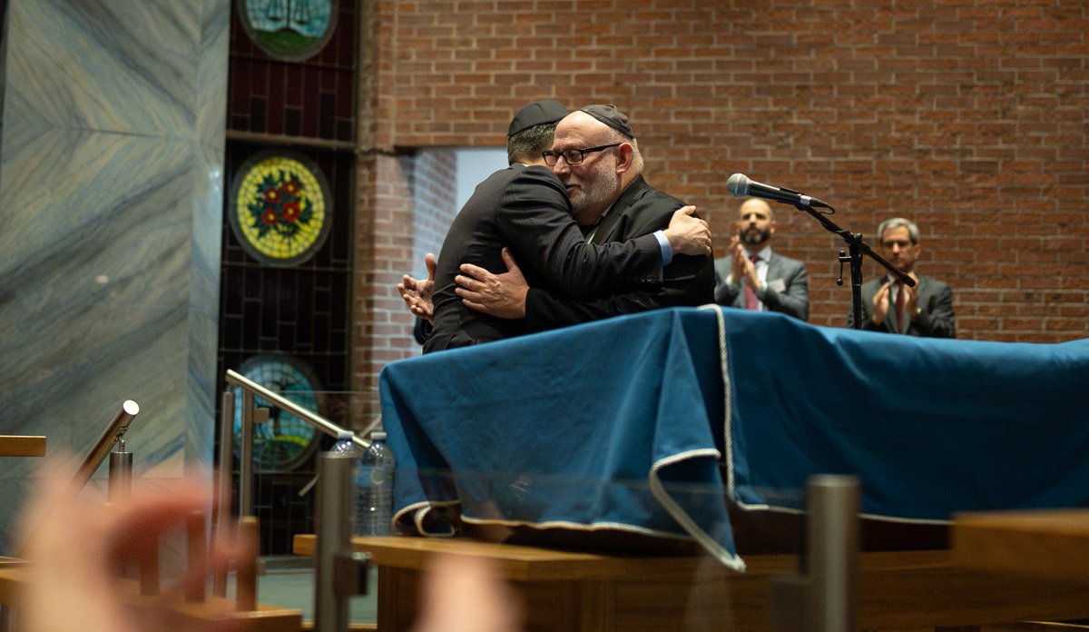 PierrePoilievre's tweet photo. We don't know what the world will bring tomorrow. But a thousand years from now, when the sun goes down on Fridays, millions of Jews around the world will observe Shabbat. 

Thank you to the Beth Israel Beth Aaron Congregation of Côte Saint-Luc for welcoming me last night. 

Am Yisrael Chai.