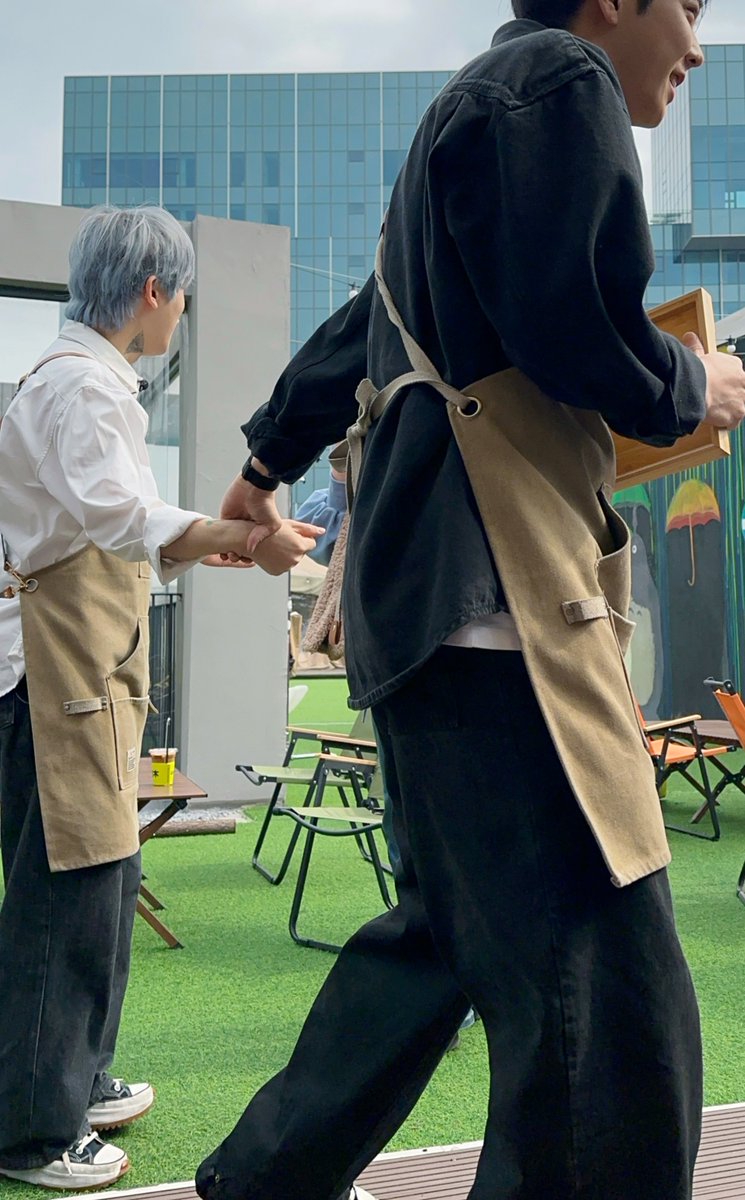 아기 손을 잘 잡았어요🐱🐤
SH  cafe event🥹🥹🥹
#Junseongho #준성호 #HisMan2