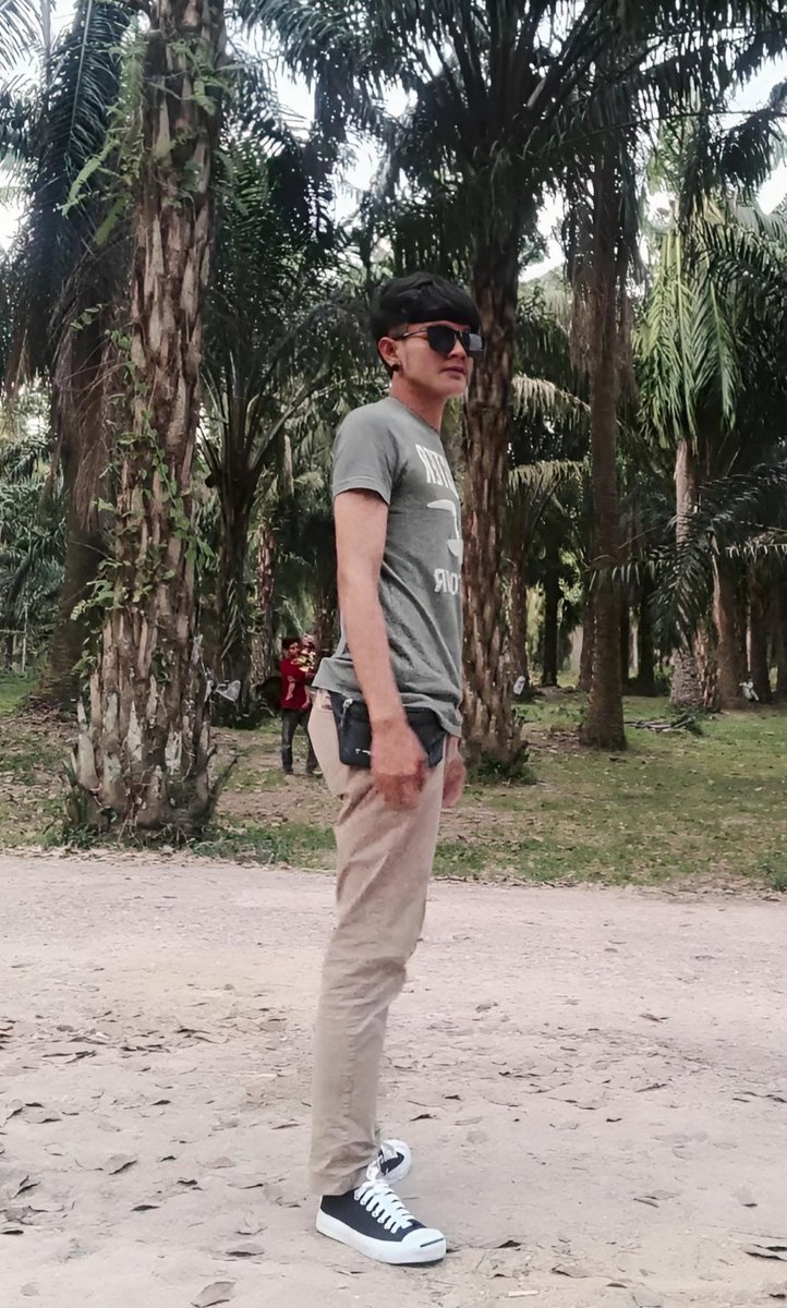 ใครสมัคเดะชักให้ดู🤣🤣 ขอเป็นเครื่องที่ไม่เคยโหลดเล่นติ๊กต๊อกนะ ถือว่าช่วยๆกัน vt.tiktok.com/ZSFQTw3vX/