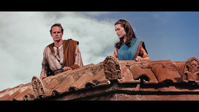 cinemasque20's tweet photo. Si no has visto la película de la que trata el disco de este mes, no te preocupes. Seguro que en Semana Santa tendrás ocasión. "Ben Hur" es un clásico tan colosal como su espléndida banda sonora y un mejor guión para una historia de venganza y redención.
https://t.co/1bxDfuNSke https://t.co/zIZqOt02t9