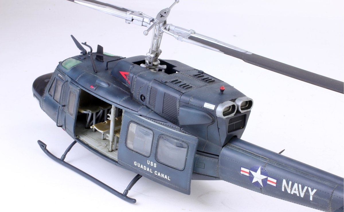 1/35.UH-1N Twin Huey (Dragon Models) #uh1n #helicopter #uh1huey #dragonmodels #probuiltmodel #modelkit #militarymodels #scalemodel #plasticmodel  #ProBuiltModel