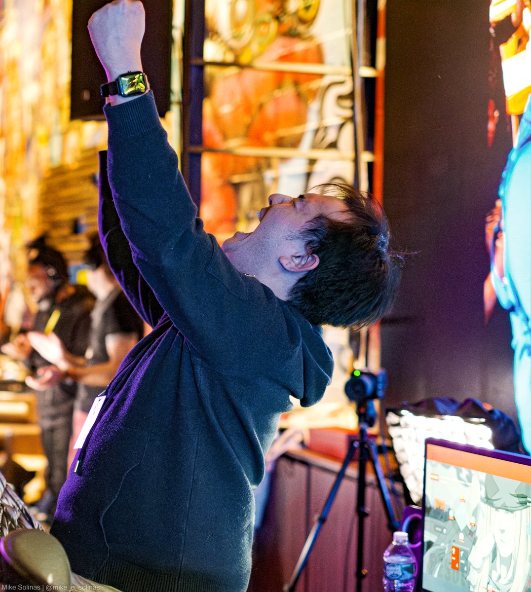 Mike! at Home tweet media