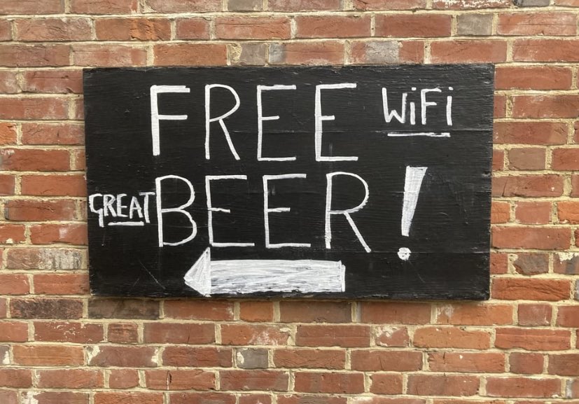 NoContextBrits's tweet image. 