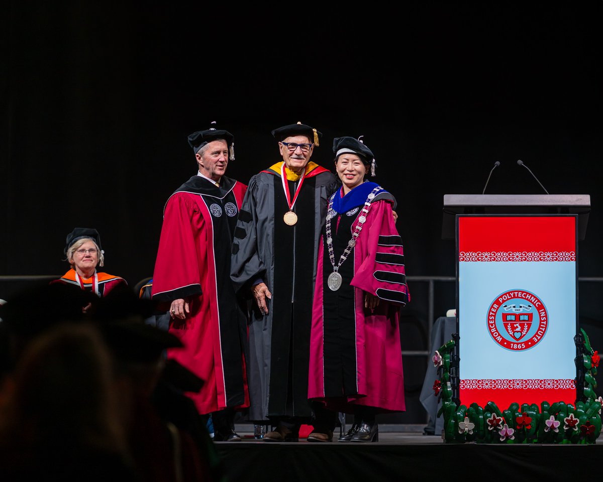 Friday <a href="/ApelianDiran/">Diran Apelian</a> received <a href="/WPI/">WPI</a>'s Presidential Medal Award. Recognized for his university contributions &amp; his innovative research and entrepreneurship in materials science &amp; #Engineering. 
#EngineeringExcellence 
engineering.uci.edu/news/2024/3/ap…