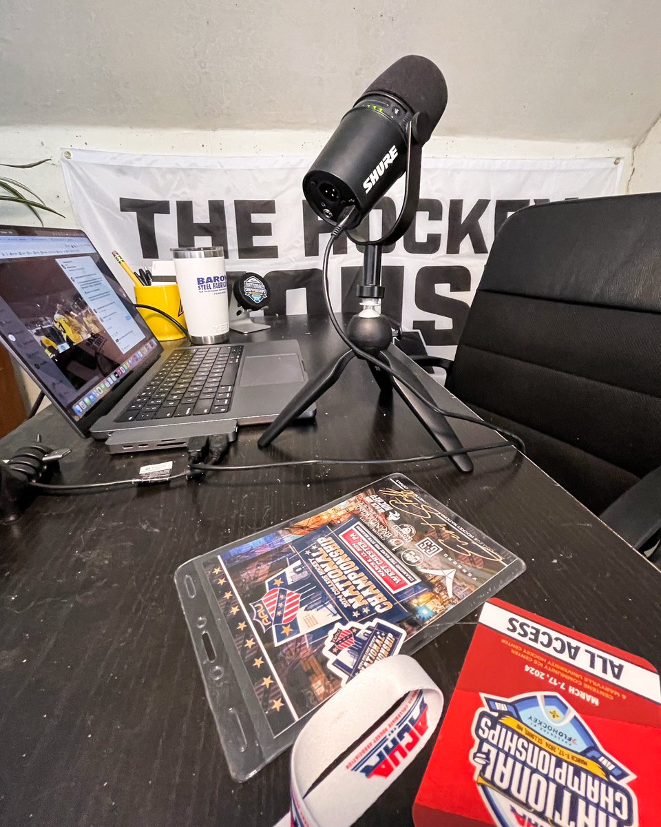 Hockey House tweet media