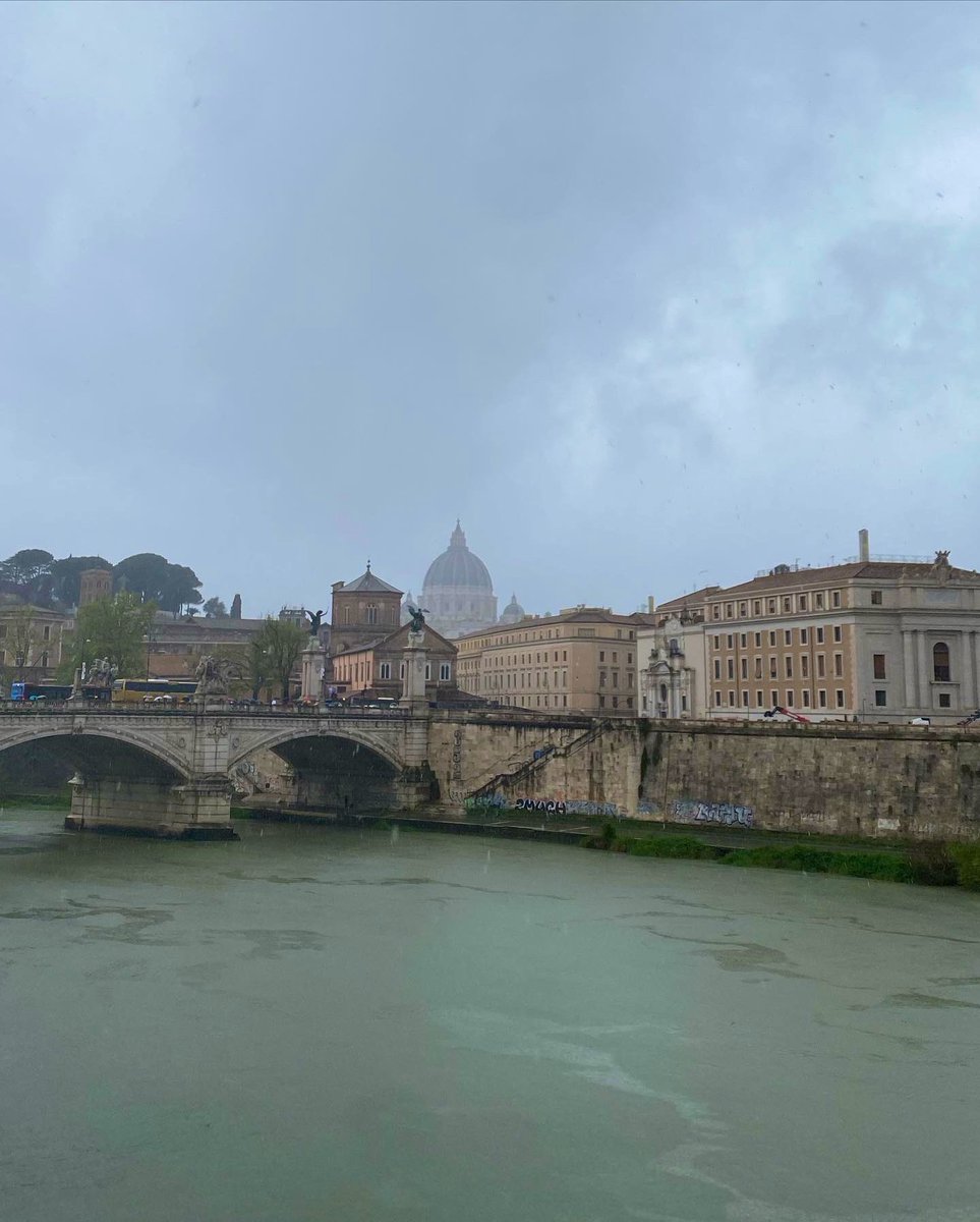 L’inverno che torna a Roma ☔️☔️☔️ #27marzo #romeisus @TrastevereRM