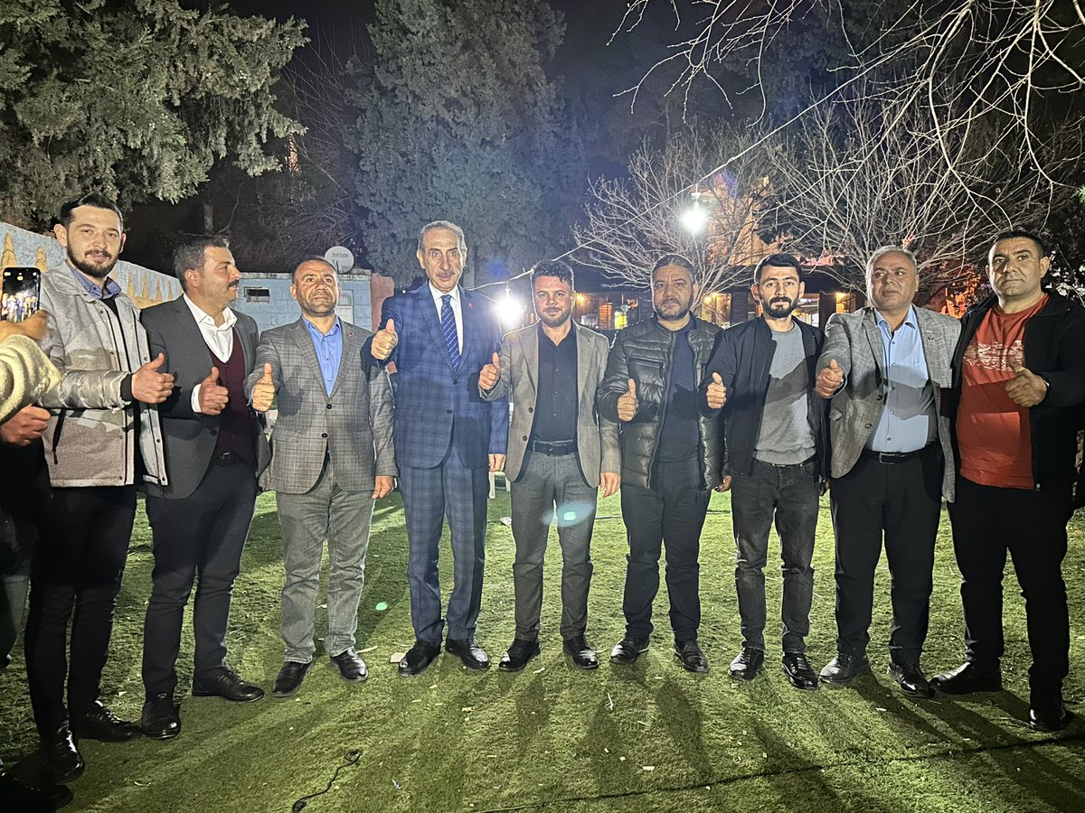 HcsHALiLSACAKLI's tweet photo. Yeniden Refah Partisi Akçakale belediye baskan
adayimiz Mehmet Yalçınkaya
Başkanımızı ziyaret edip
başarılar diledik
@yalcinkayamehmt 
@mkasimgulpinar_ 
@rprefahpartisi 
@ErbakanFatih https://t.co/HRv1eX7Pdt