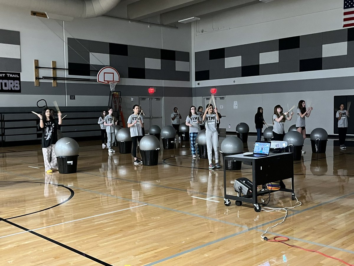 pebubba's tweet photo. Lots of fun with Cardio Drumming today at the Summitt!! Ss found rhythm, got a workout and got their sweat on! #cardiofun #seekyourpeak #opsforwardtogether @_STMS233 @kchilgenkamp https://t.co/4aCVeq4aSm