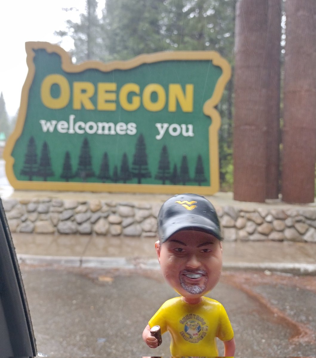 SusanAllen55604's tweet image. #robbleheadabroad in the Pacific Northwest