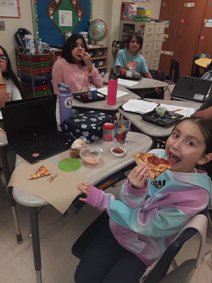 Amy Seitz tweet media