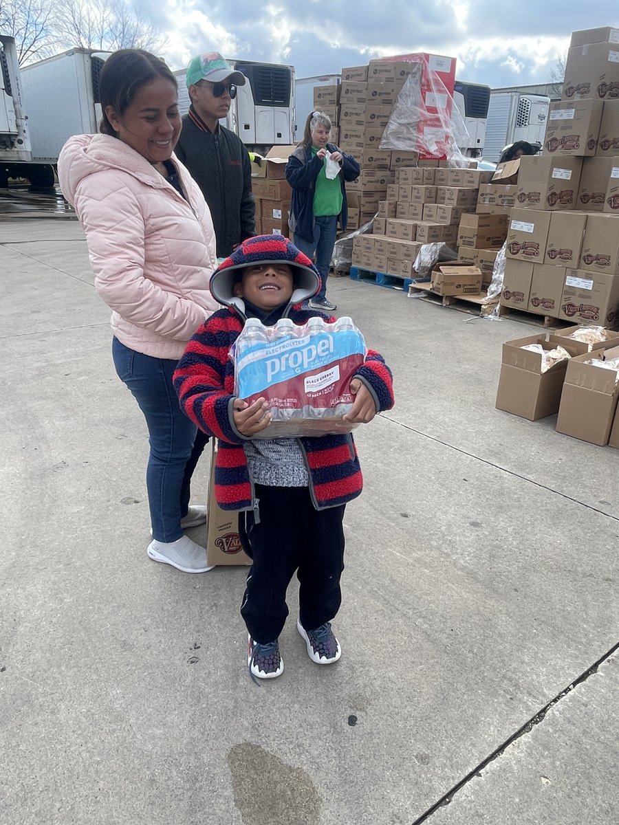 On March 23rd Hands of Hope of Illinois hosted their annual Easter Free Food from Jesus Giveaway for the public. We are all called to be good stewards. 'This is my commandment: love each other just as I have loved you.' -John 15:12. #ShareTheGospel #GodsWill #JesusIsTheWay