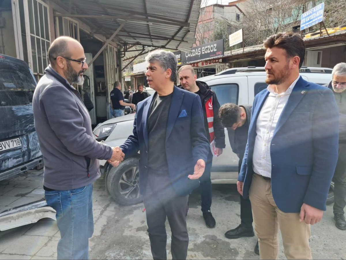rpeyupsultan's tweet photo. Belediye Başkan adayımız Lokman Çelik ve Meclis üyesi adaylarımız birlikte bugün ki ilk programların Alibeyköy Oto Sanayi Sitesi ziyaret ederek başladılar.

Esnafımız da Milli Görüş belediyeciliğini beklediklerini dile getirerek, başkan adayımızla heyetimize yoğun ilgi ve alaka gösterdiler.

Allah hayırlı bol kazançlar versin tüm esanfımıza.

#istanbul #eyüpsultan #bizeemanet