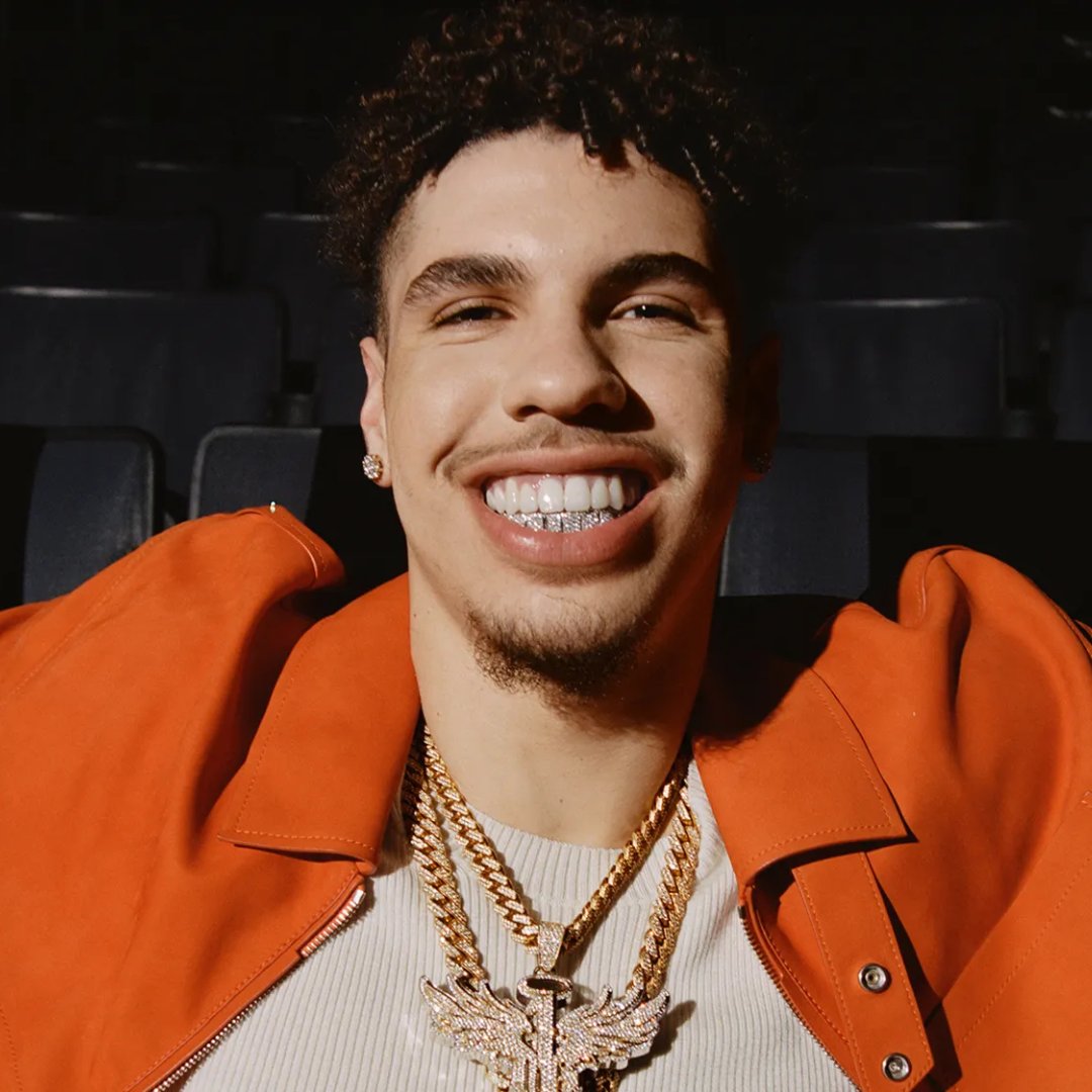 SoleRetriever's tweet photo. FIRST LOOK: Puma is giving LaMelo Ball's LaFrance brand a lifestyle sneaker https://t.co/Xcr7ZlDybM
