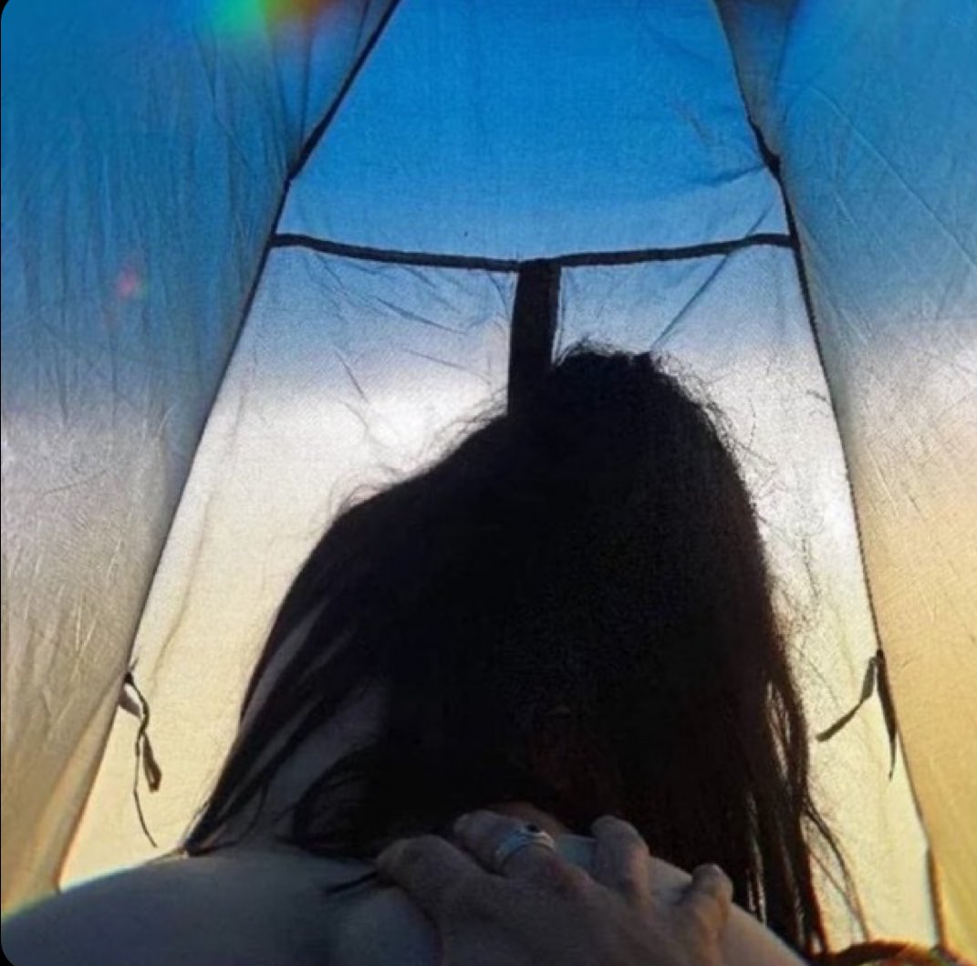 que vontade de acampar e acordar assim