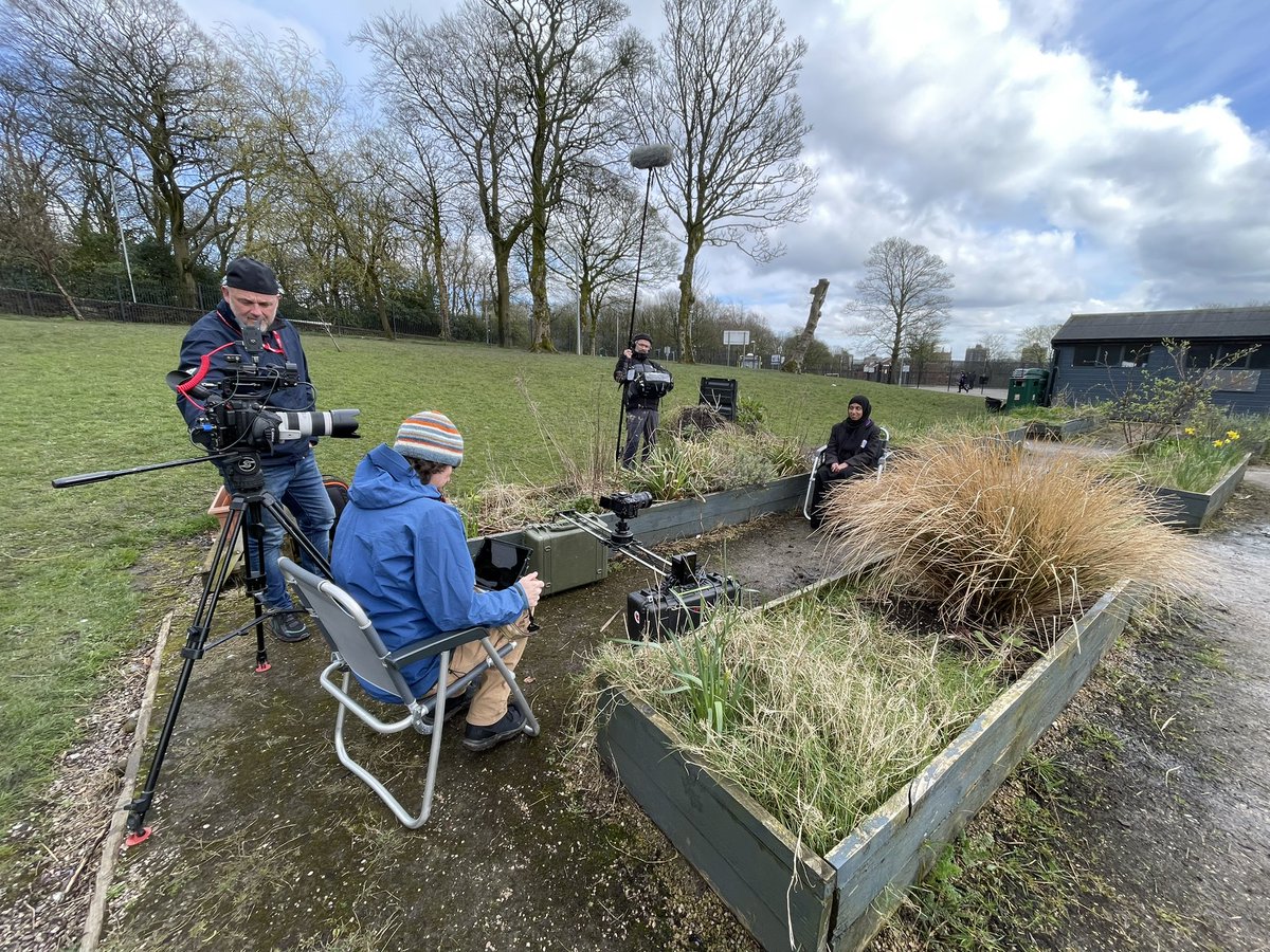 FPHSScience's tweet photo. @Official_FPHS Incredibly proud of our @EarthEcho team leaders today as they were being filmed by an awesome film crew- one of which has flown in from Hawaii!! What an opportunity to showcase the magnificence of moss- we cannot wait to see the final film! 
#MossIsAwesome https://t.co/p9bmpUi2rK