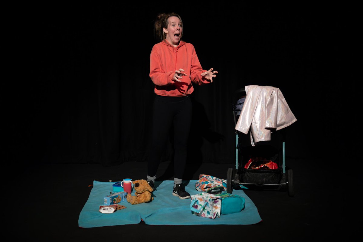 ndb1arts's tweet image. 🎭 #WORLDTHEATREDAY🎭
And there couldn’t be a more perfect way to celebrate than with our 2nd performance of #YorkshireTrios!
Homegrown stories of persistence, strength, growth &amp;amp; hope being played to a sold out studio. What more could a theatre company ask for 🫶
📸@james_a_drury