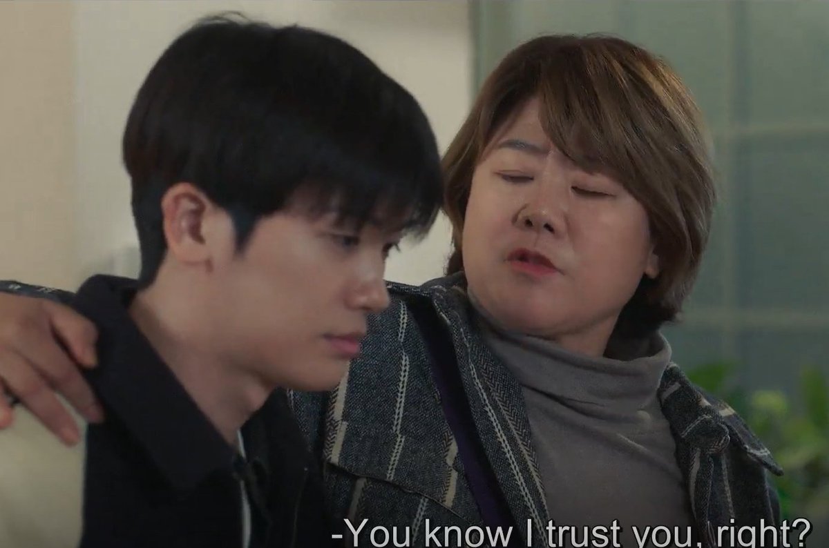 justphs11161's tweet photo. Hyungsik portraying characters who possess an uncanny ability to win over their soon-to-be mothers-in-law.π₯°
#AhnMinhyuk #JungYihyun #HanSunwoo #YeoJeongwoo
#SWDBS #Happiness #SoundtractNo1 #DoctorSlump https://t.co/cWI0oBAeTT