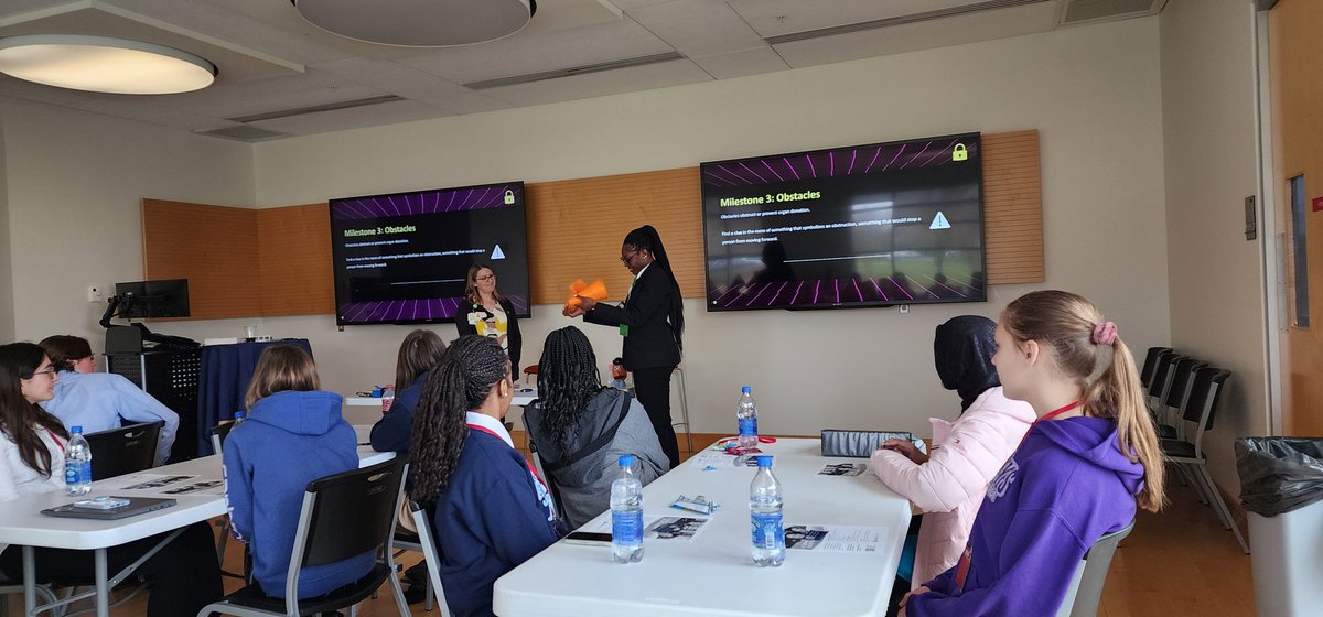 Biomed fieldtrip to Lifenet Health. Learned so much about organ donation! <a href="/ScienceSPS/">SPS_STEM</a> <a href="/LHSCavs/">Lakeland High School</a>