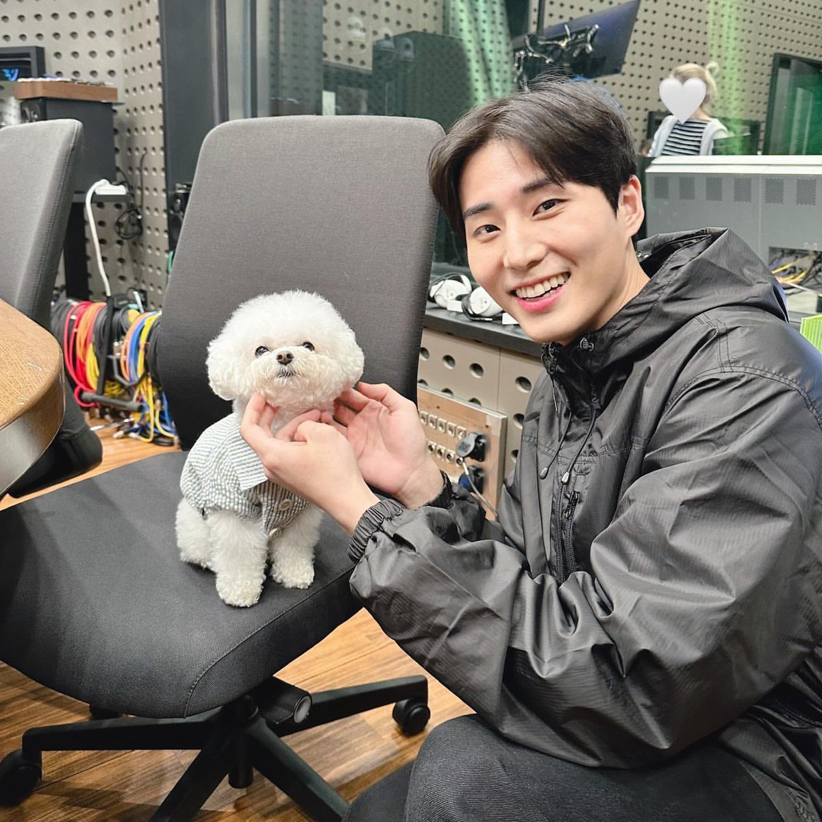 Youngk. tweet media