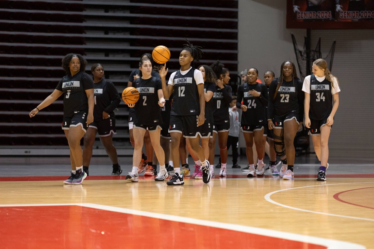 UNION HIGH SCHOOL is currently accepting applications for the position of HEAD GIRLS BASKETBALL coach. Qualified & interested applicants should send a resume to athletic director Emily Barkley at barkley.emily@unionps.org & apply online: union.tedk12.com/hire/ViewJob.a…