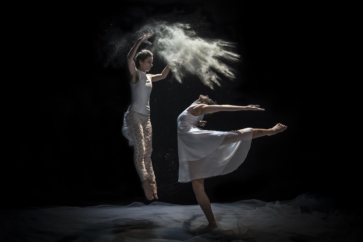 Queremos agradecer el interés de todas las postulantes al Concurso del Ballet Nacional Chileno 2024.
Las postulantes seleccionadas ya fueron informadas a través de un correo electrónico.
Muchas gracias nuevamente.
Ballet Nacional Chileno.