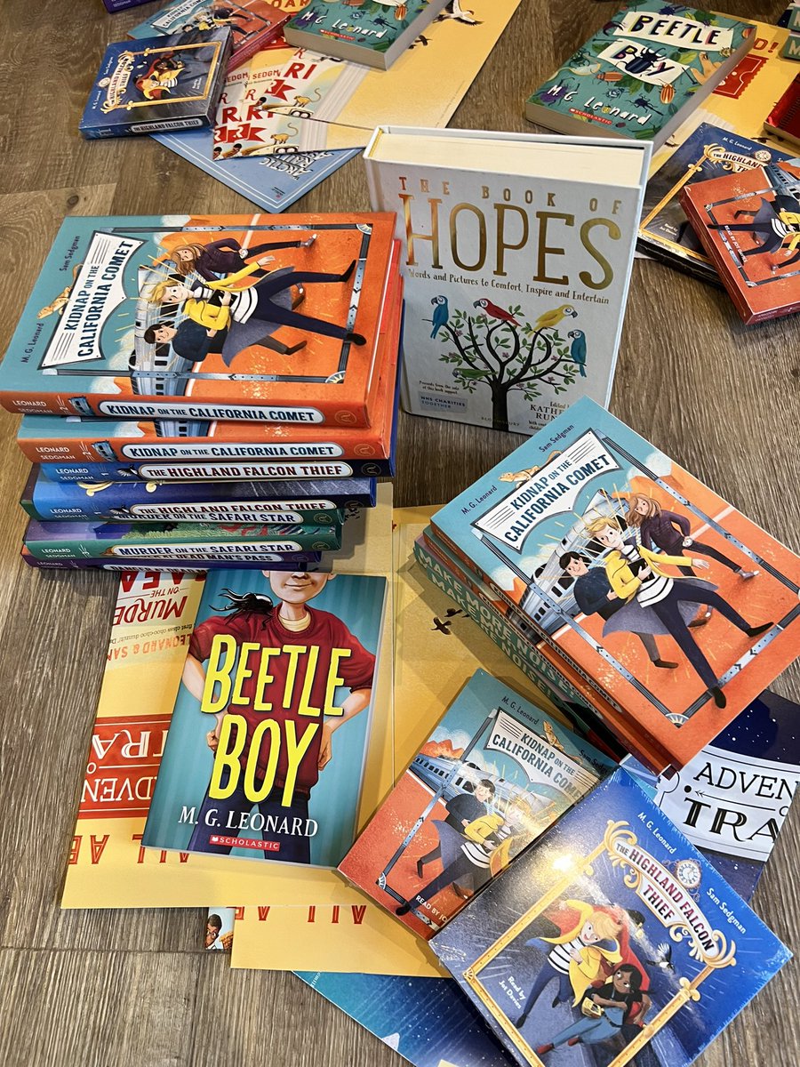 TEACHERS & SCHOOL LIBRARIANS! I’ve sorted my international editions & have 5 book bundles of over 15 of my books & audiobooks that I’d like to donate to STATE SCHOOL libraries. To enter, comment a lovely thing about libraries before April 3rd & you could win 1 of these. RETWEET!