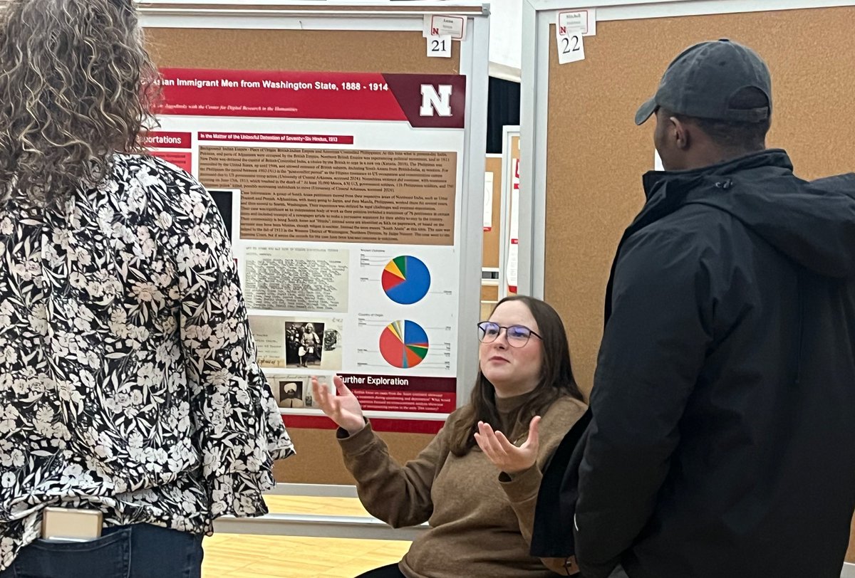So proud of our @DigLegalRschLab & @UNLHistory @CDRH_UNL @unlhonors researchers doing a great job at today’s @UNLresearch fair!