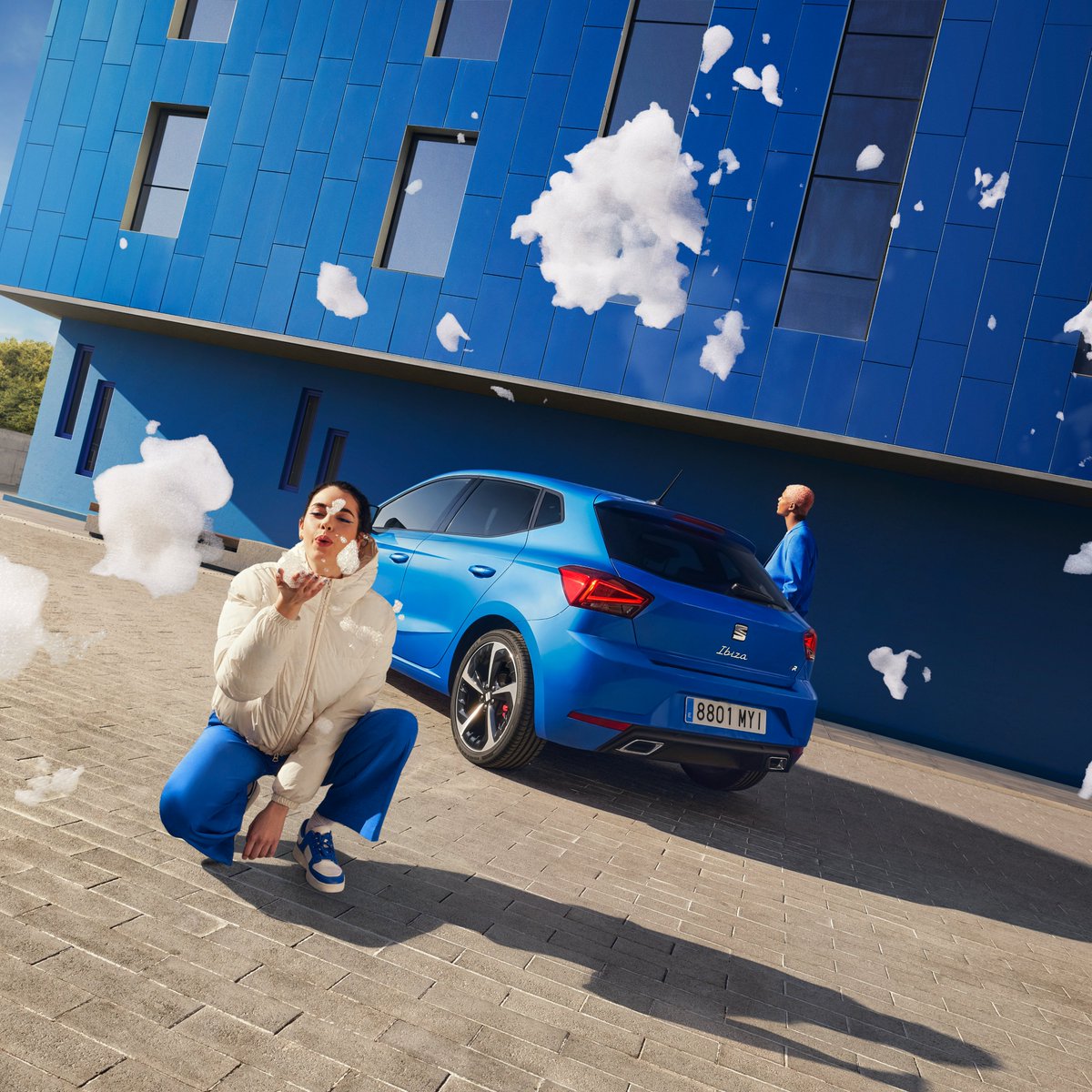 tuSEAT's tweet image. La ciudad de siempre no tiene que ser siempre la misma ciudad. Vívela diferente desde tu #SEATibiza
Tan nuestro, tan SEAT. ➡️ bit.ly/3PExyTZ
