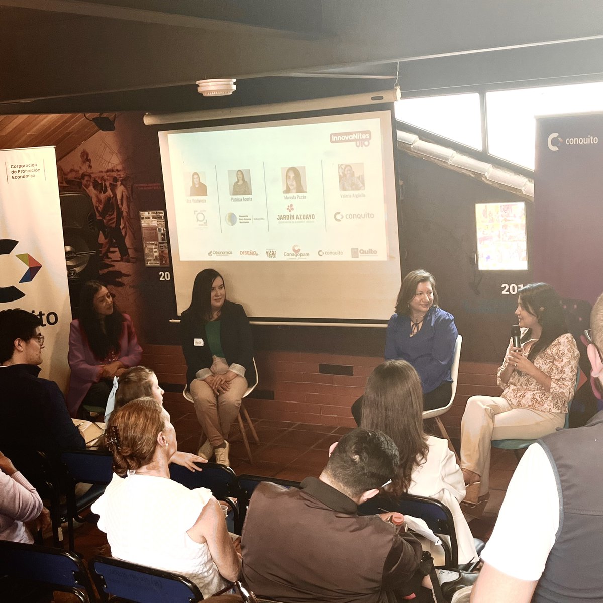 La #Innovación está llegando a cada rincón del Ecuador, incluidas las zonas rurales, y las mujeres junto a la tecnología son la pieza clave para el progreso

📷 Esto fue InnovaNites.UIO 2024: Mujeres, Ruralidad y Tecnología 

#InnovaNites #Conquito #Ruralidad #Tecnología #Mujeres