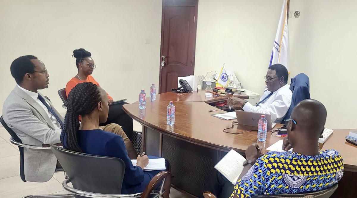 On the sidelines of ARSO TCs meeting in Accra,Today, @ARSO_1977 paid a courtesy visit to @AAU_67 to discuss the standards education in higher learning institutions in Africa and explore opportunities in promoting and integrating standarisation in educational curriculum