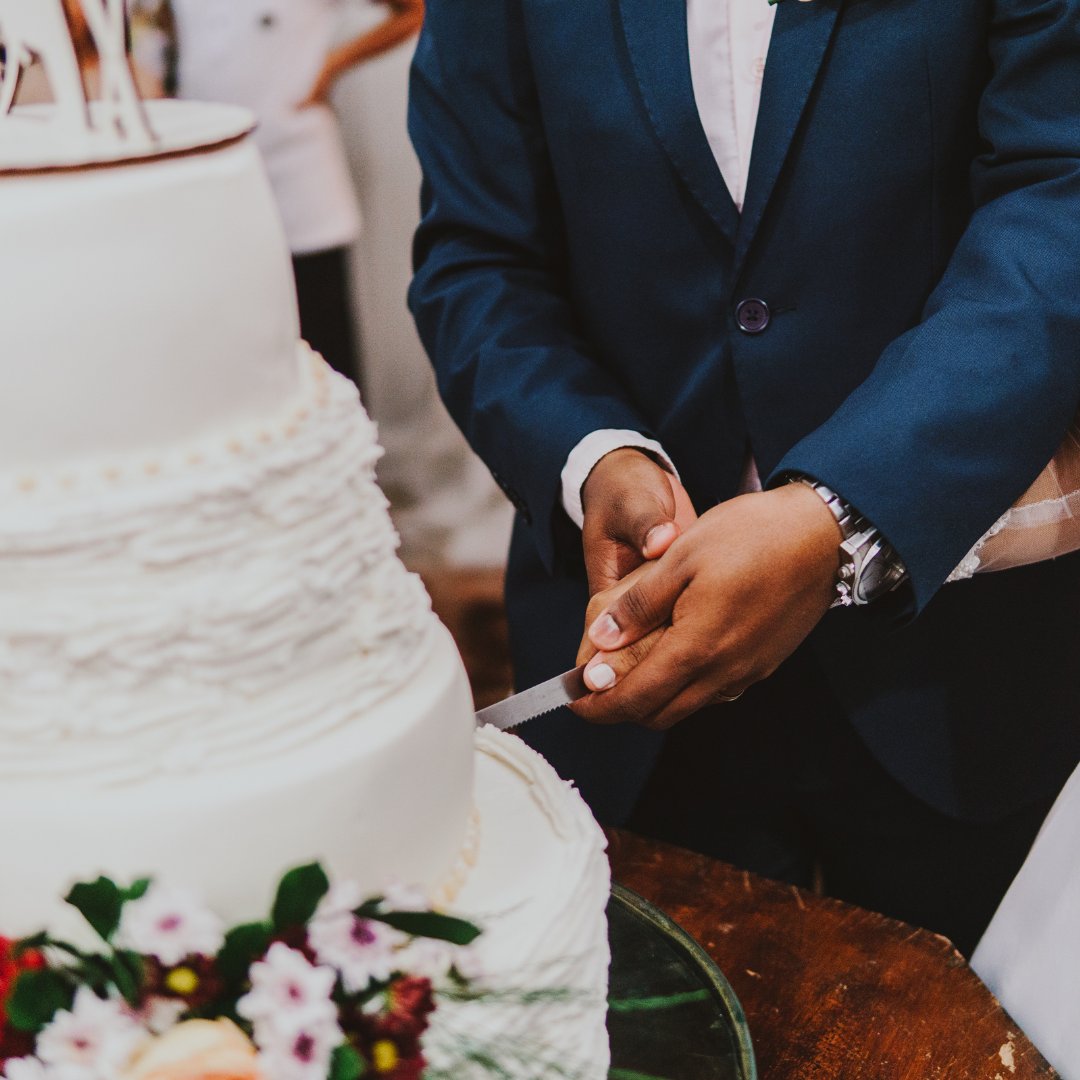 Need help with your wedding planning? Contact us today. #weddingwednesday #Wellsworth #Hotel #Southbridge #Shades #Lounge #weddingreception #weddingcake #hotelrooms