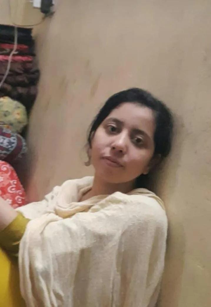 prashantpal24's tweet photo. Respected @SonuSood Sir, patient juveriya (@ju11927 )has serious bronchitis &amp; needs proper treatment. Can you pls ask your team to contact us pls? We'll share all docs &amp; doctor's number also with your team but please help her Sir 🙏
@SoodFoundation #soodfoundation #sonusood https://t.co/OyvAcBg3AF