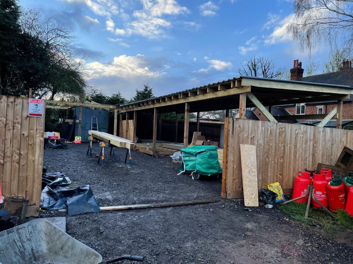 mandsrenewables's tweet photo. 🚀 Big Update Today from the Field of Dreams! Our structure is nearly built, with the first tranche of solar panels already fitted! 

Despite the recent bad weather 🌧️ we're pushing forward, tomorrow, we'll have our solar panels shining bright! ☀️ Stay tuned… @JohnnyVegasReal https://t.co/YIhX4JhHDS