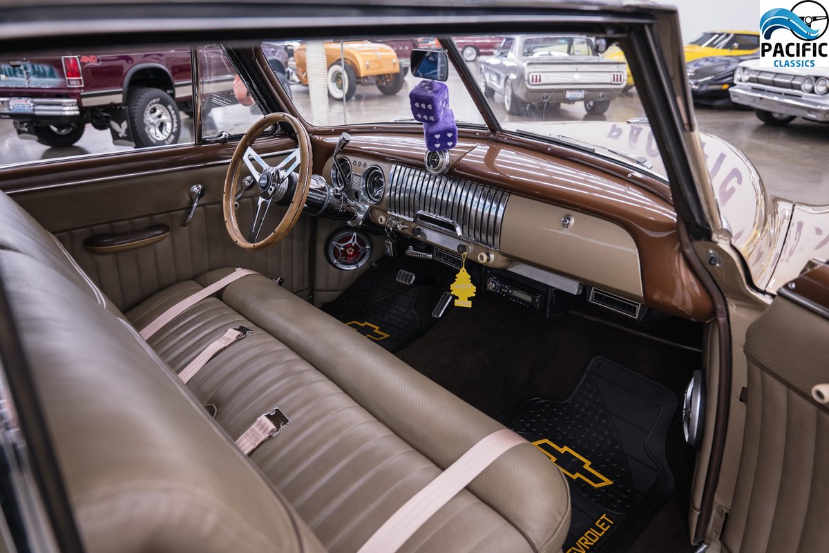 pacificclassics's tweet photo. 1952 CHEVROLET BEL AIR 2DR HARDTOP
FEATURES:
350 v8
Automatic
Nice Paint
Everything Works!

See more details and photos here –
https://t.co/5BzYKc96PI

#classiccars #musclecars #vintagecars #ChevroletBelAir2DRHardtopForSale #1952ChevroletBelAir2DRHardtop #1952ChevroletBelAir https://t.co/My2GMc2W4Y