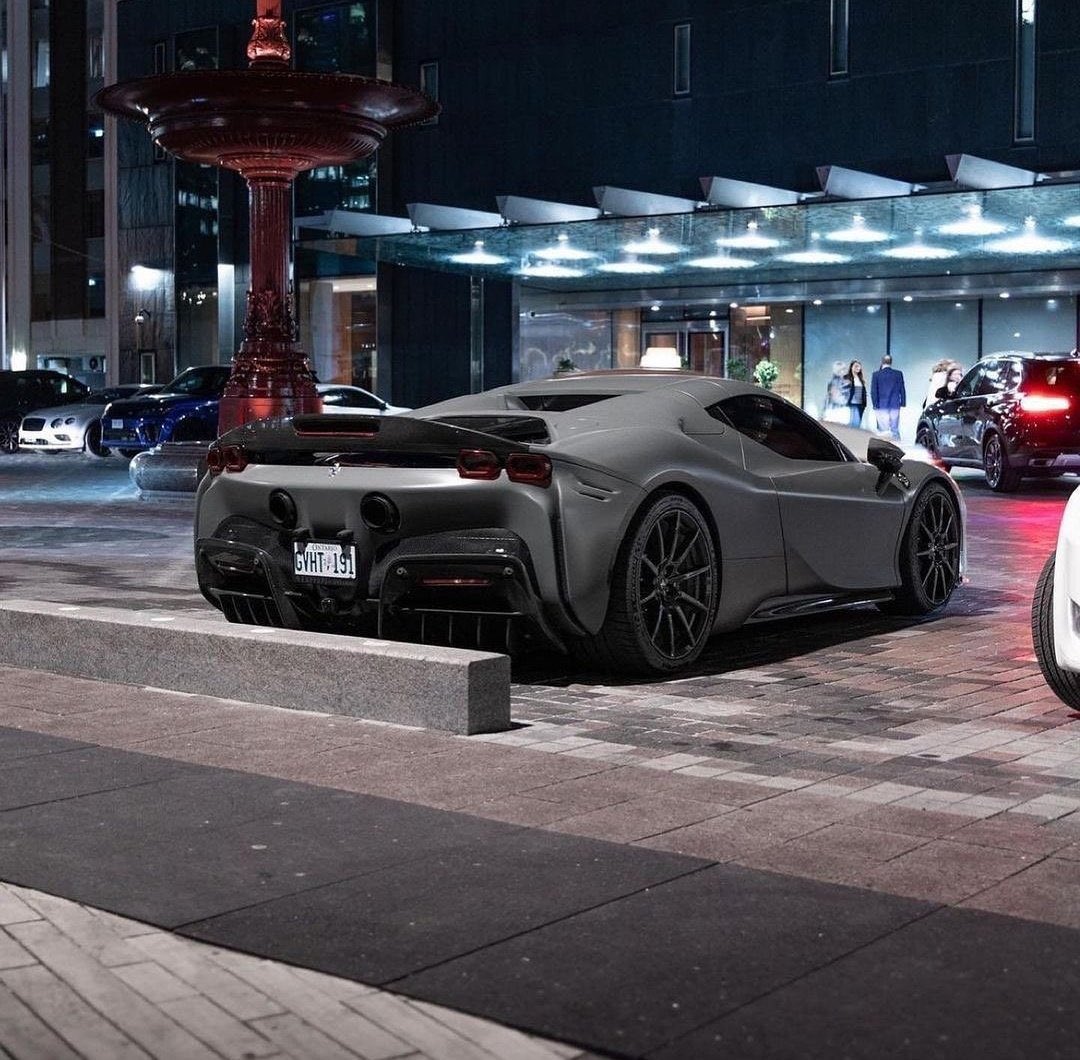 Autos Aesthetic tweet media