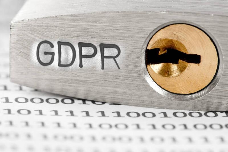 Clexitech's tweet photo. Concerned about the rising costs of data storage and processing due to GDPR compliance? With Clexi, you can mitigate these challenges and ensure your data remains secure without breaking the bank. 
Our innovative solutions offer robust data protection measures.
#GDPR #Clexi #SSD https://t.co/NVw1bcAa1N